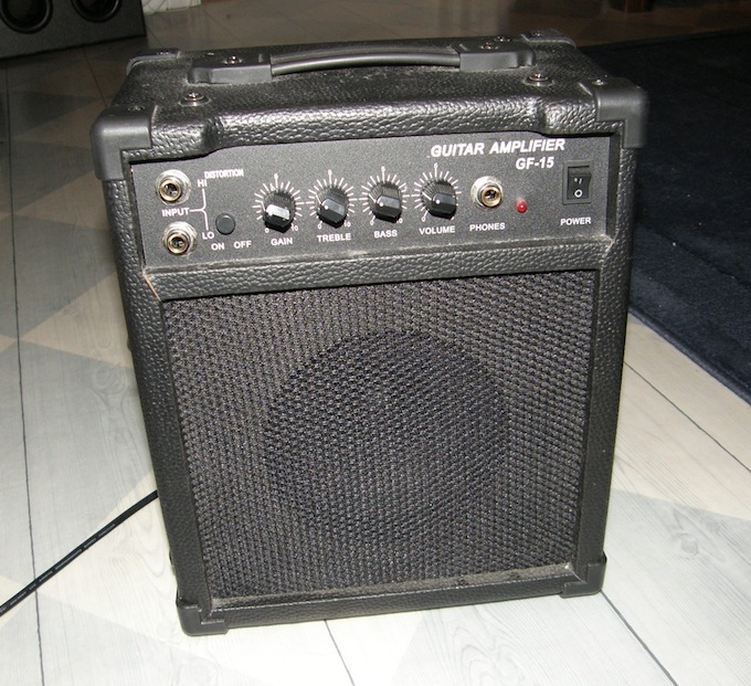 Guitar amplifier GF-15