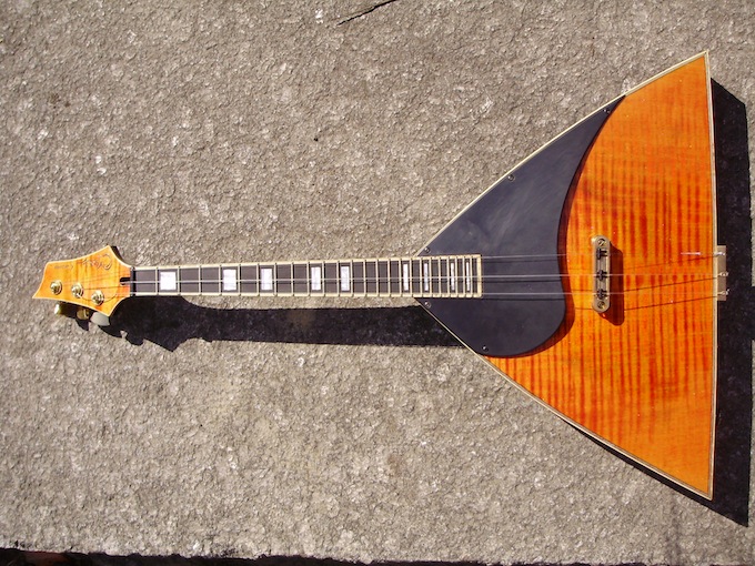 Electric Balalaika - back